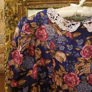 Vintage Lace Collared Dress